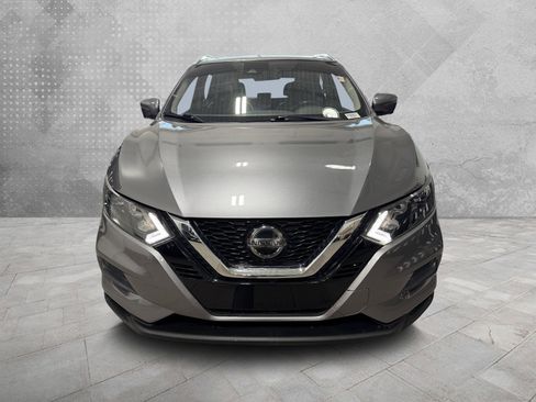 Used 2020 Nissan Rogue Sport SV w/ Technology Package image 2