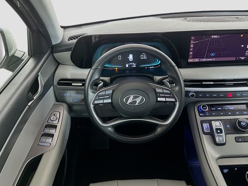 Used 2025 Hyundai Palisade SEL FWD image 18