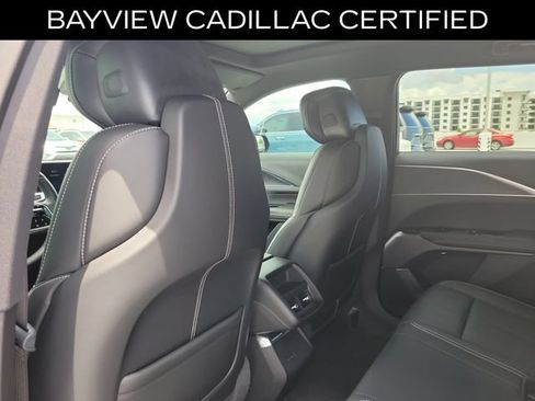 Used 2025 Cadillac Lyriq Luxury RWD image 18