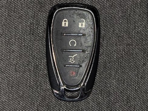 Used 2024 Chevrolet Equinox LT FWD image 32