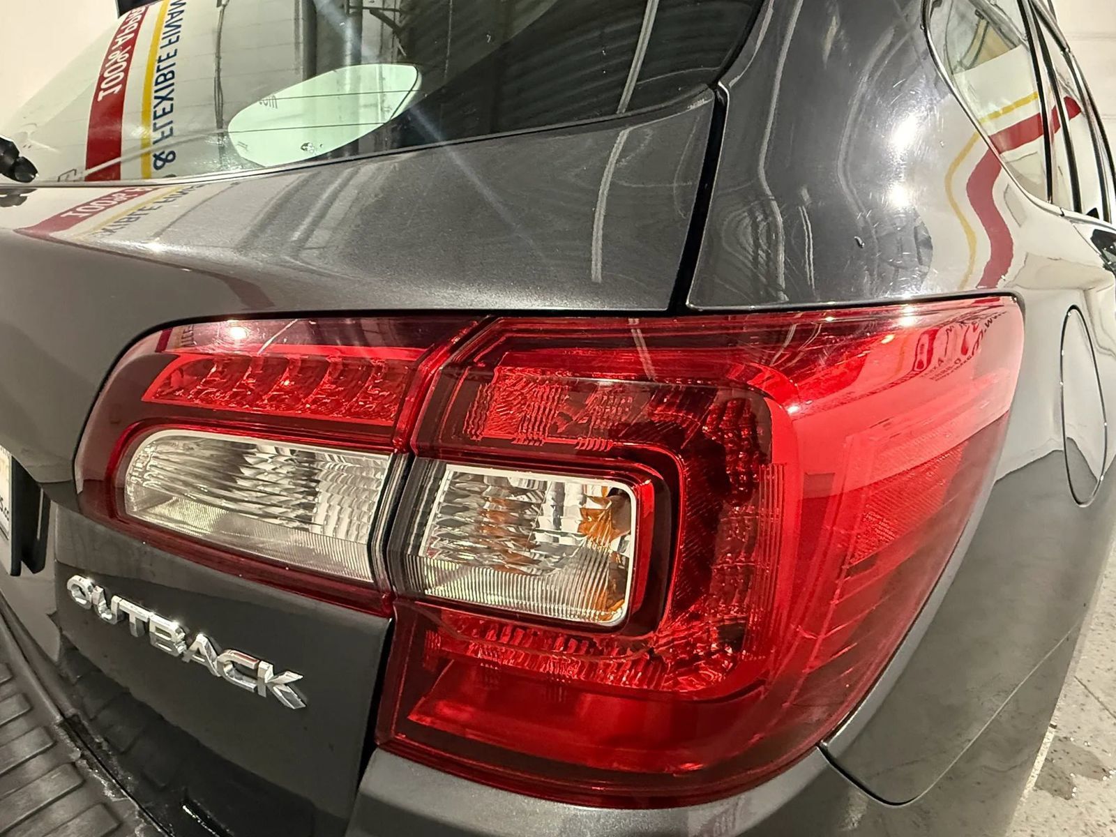 Used 2018 Subaru Outback 2.5i AWD/4WD image 19