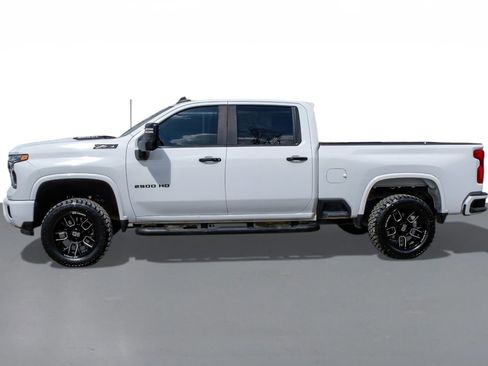 Used 2024 Chevrolet Silverado 2500 LT w/ Z71 Sport Edition image 10