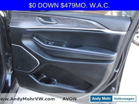 Used 2021 Jeep Grand Cherokee L Limited image 21