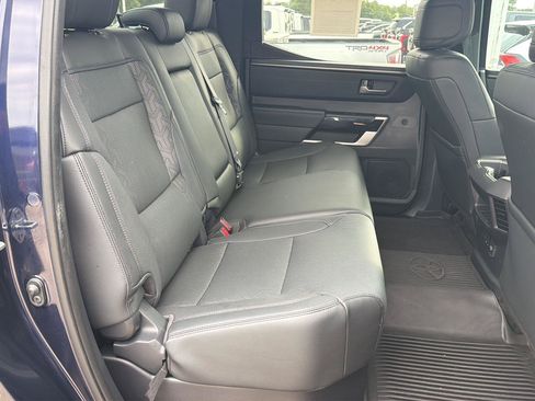 Used 2025 Toyota Tundra Limited AWD/4WD image 18