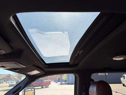 Used 2013 Ford F150 King Ranch w/ King Ranch Luxury Pkg image 12