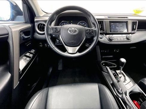 Used 2016 Toyota RAV4 Limited w/ Advanced Technology Package AWD/4WD image 4