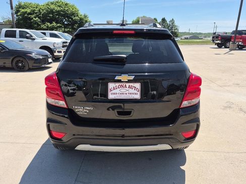 Used 2022 Chevrolet Trax LT w/ Driver Confidence Package AWD/4WD image 6