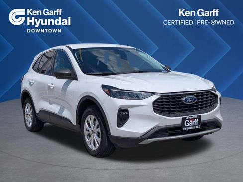 Used 2023 Ford Escape Active w/ Tech Pack #1 AWD/4WD image 1