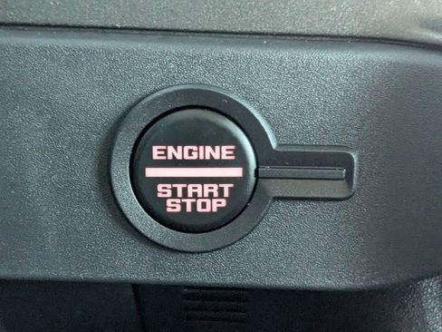 Used 2025 Ford Bronco Raptor w/ Interior Carbon Fiber Pack image 31