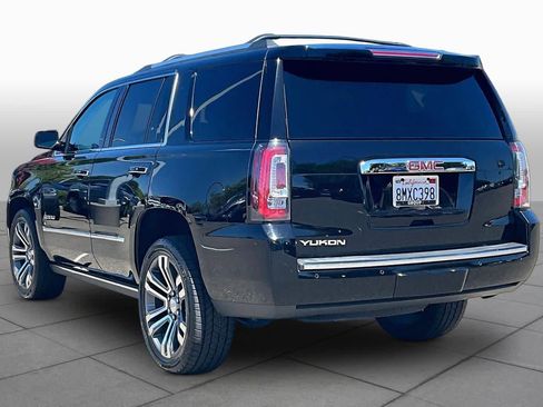 Used 2019 GMC Yukon Denali w/ Denali Ultimate Package AWD/4WD image 11