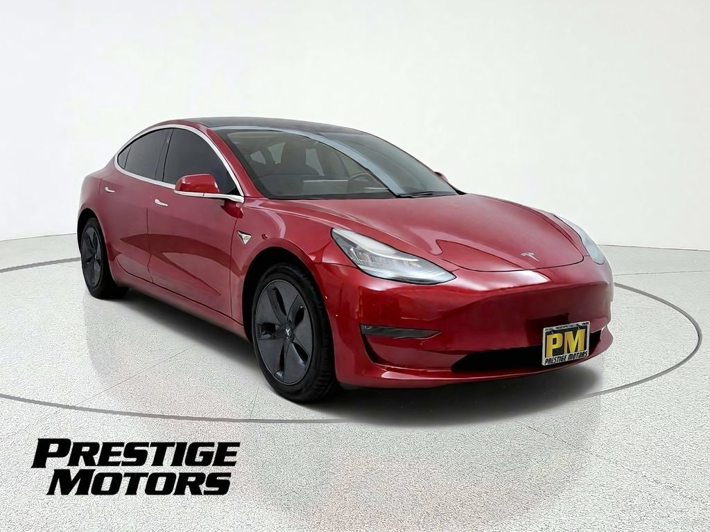 Used 2018 Tesla Model 3 Long Range RWD image 1