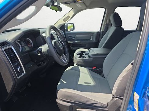 Used 2024 RAM 1500 Classic SLT AWD/4WD image 9