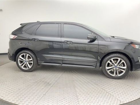 Used 2015 Ford Edge Sport image 9
