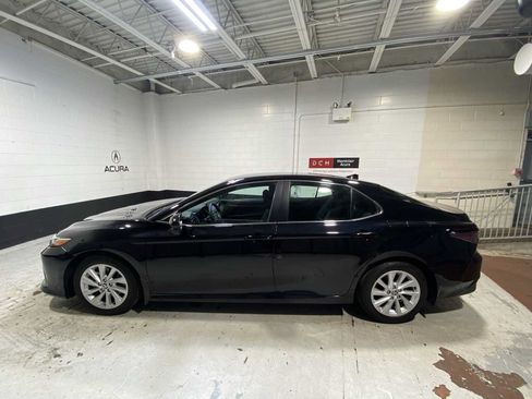 Used 2024 Toyota Camry LE FWD image 3