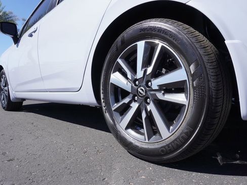 New 2025 Nissan Versa SV w/ Trunk Package image 6