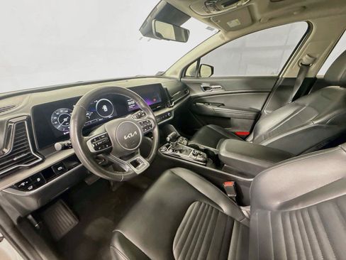 Used 2023 Kia Sportage SX FWD image 11