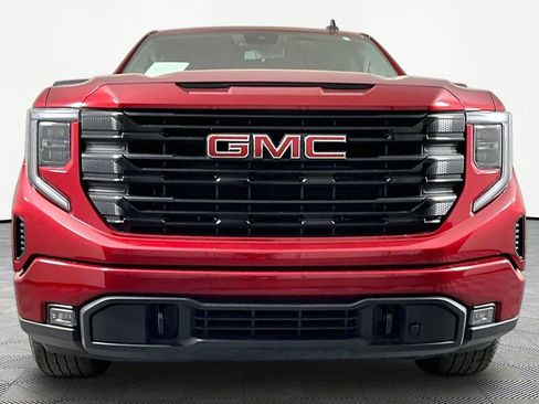 Used 2024 GMC Sierra 1500 Elevation RWD image 2