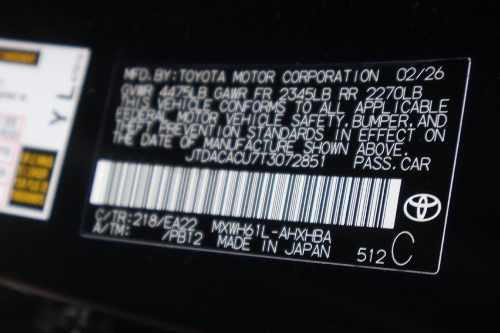 Used 2026 Toyota Prius Plug-In Hybrid w/ Limited Premium Package FWD image 27