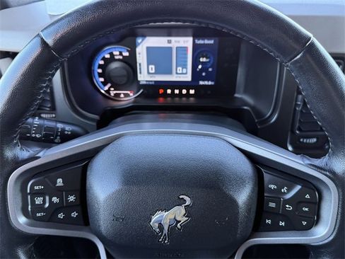 Certified 2022 Ford Bronco Wildtrak image 19