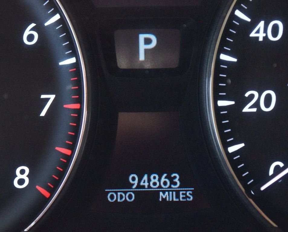 Used 2012 Lexus LS 460 w/ Comfort Pkg RWD image 4