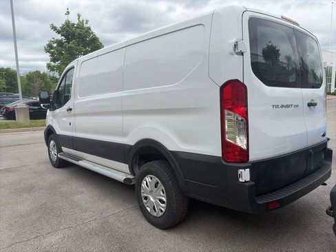 Used 2024 Ford Transit 250 Low Roof w/ Exterior Upgrade Package RWD image 5