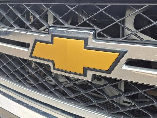 Used 2013 Chevrolet Silverado 3500 W/T AWD/4WD image 6
