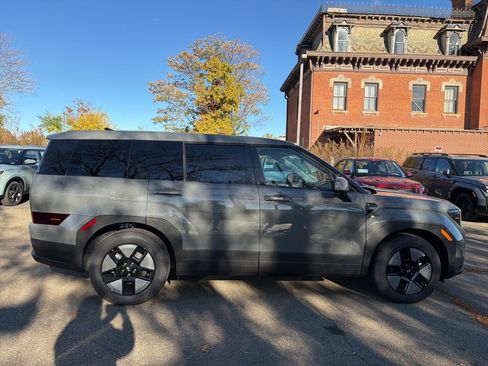 New 2026 Hyundai Santa Fe SE image 8