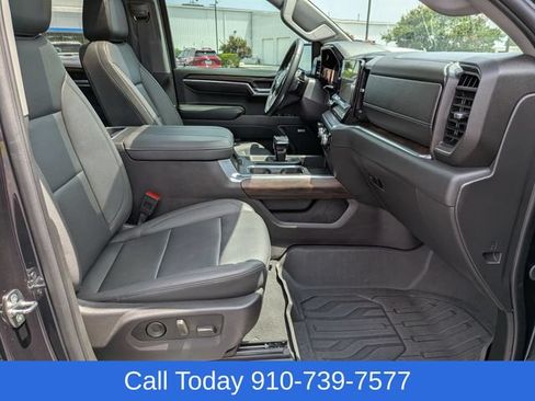 Used 2024 GMC Sierra 1500 SLT w/ SLT Premium Plus Package AWD/4WD image 39