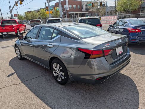 Used 2020 Nissan Altima 2.5 S FWD image 8