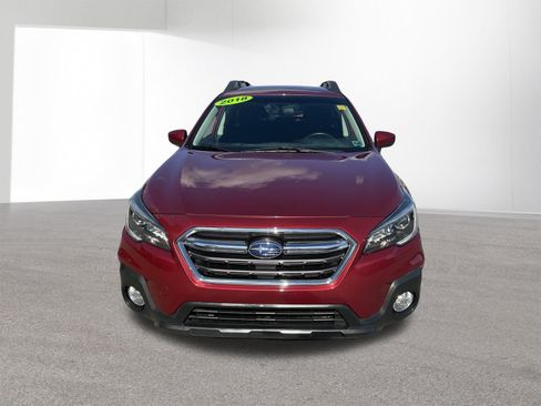 Used 2018 Subaru Outback 2.5i Premium w/ Protection Package #1 AWD/4WD image 8