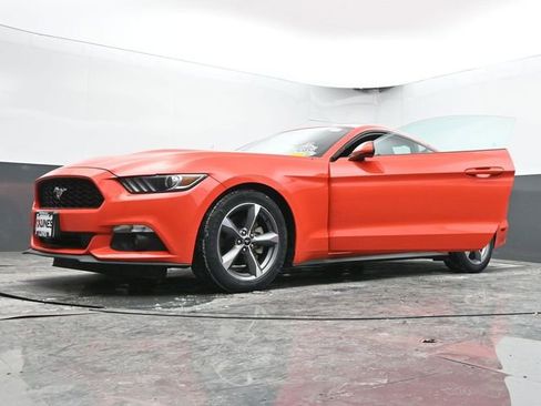 Used 2016 Ford Mustang Coupe w/ Equipment Group 051A image 42