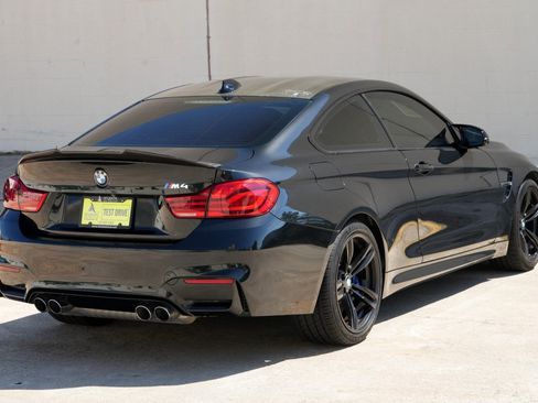 Used 2018 BMW M4 Coupe RWD image 44
