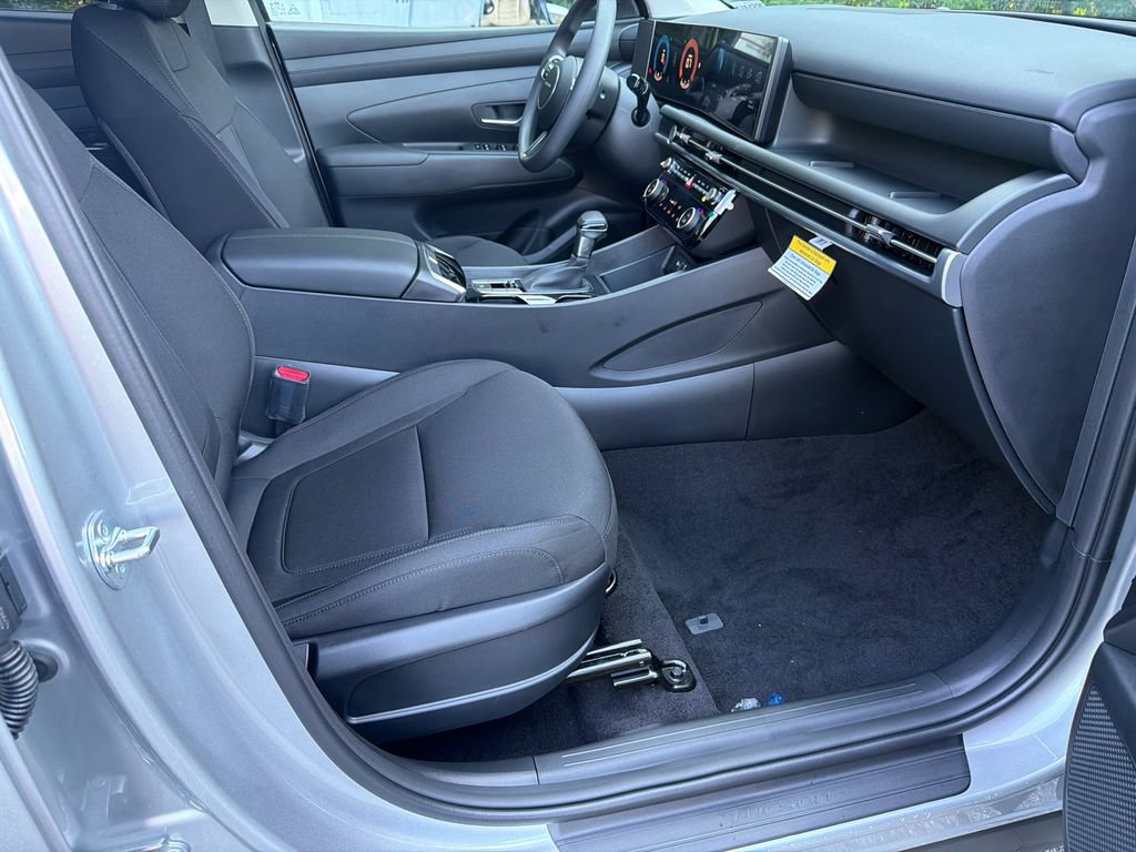 New 2026 Hyundai Tucson SEL Plus FWD image 13
