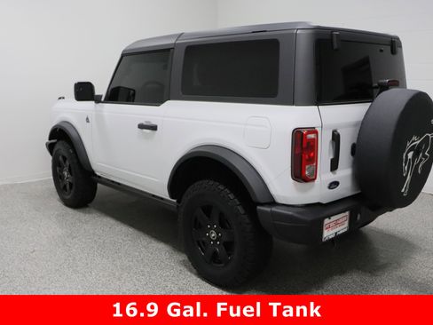 Used 2024 Ford Bronco Black Diamond image 9