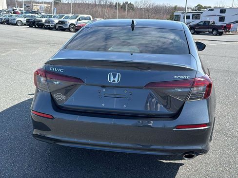 Certified 2025 Honda Civic Sport image 8