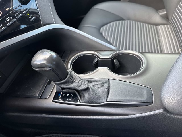 Used 2021 Toyota Camry SE FWD image 27