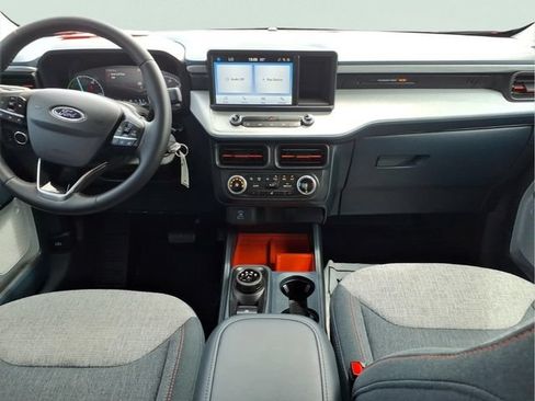 Used 2024 Ford Maverick XLT w/ XLT Luxury Package FWD image 10