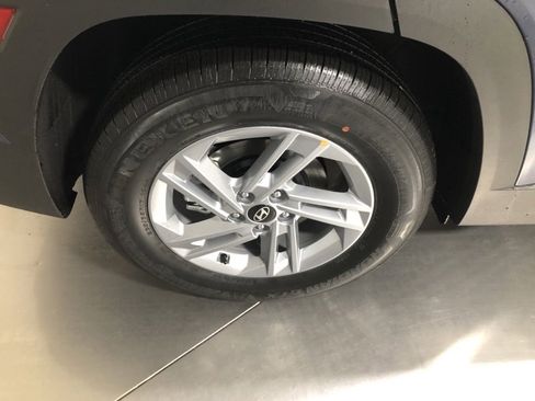 New 2026 Hyundai Tucson SE image 9