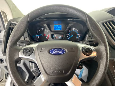 Used 2018 Ford Transit 150 XL RWD image 17