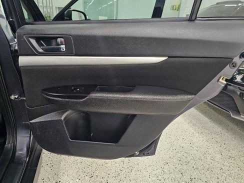 Used 2013 Subaru Outback 2.5i Premium image 31