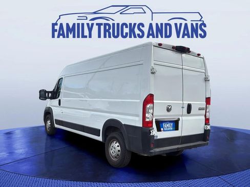 Used 2023 RAM ProMaster 2500 image 3