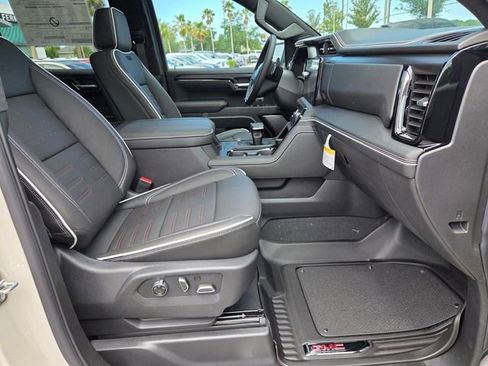 New 2026 GMC Sierra 1500 AT4X AWD/4WD image 13