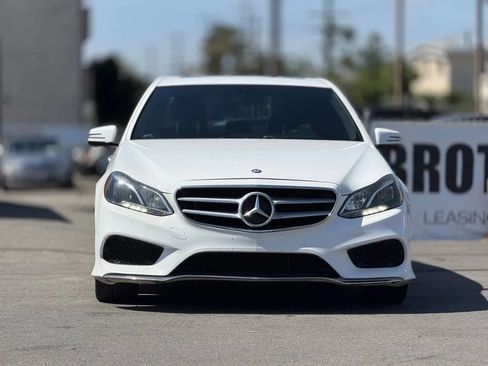 Used 2014 Mercedes-Benz E 350 Sedan image 3