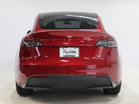 Used 2025 Tesla Model Y Long Range AWD/4WD image 7