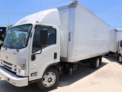 New 2024 Chevrolet Low Cab Forward 5500XD RWD image 9