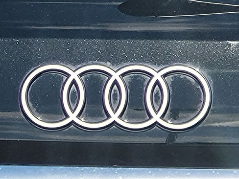 Used 2025 Audi Q7 3.0T Premium Plus w/ Premium Plus Package AWD/4WD image 11