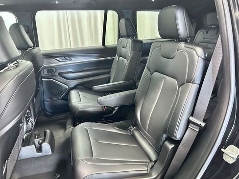 New 2026 Jeep Grand Cherokee L Limited AWD/4WD image 22