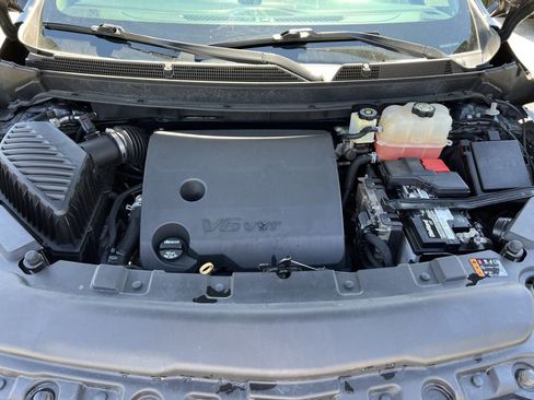 Used 2020 Buick Enclave Essence w/ Sound and Sites Package image 18