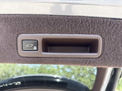 Used 2019 Lexus RX 350 FWD w/ Navigation Package image 12