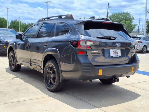 Certified 2024 Subaru Outback Wilderness AWD/4WD image 3